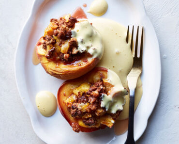 Baked Stuffed Amaretti Peaches