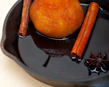 Poached Pears in Marsala Wine: Traditional Italian Recipe