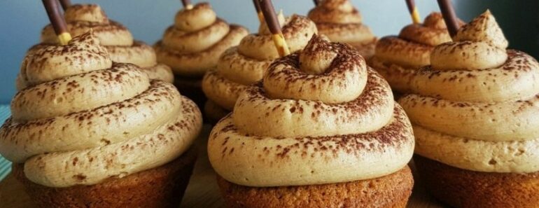 Cappuccino Buttercream Frosting (5-Minute Recipe)