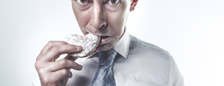 The Top Five Foods and Drinks to Avoid With Braces