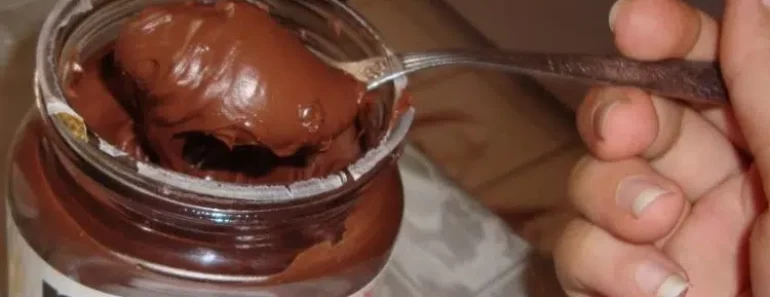 These 7 Disturbing Facts About Nutella Made Me Reconsider Eating It