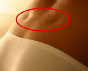 Everyone Who Has THESE Holes on Their Back Is Really Special… Here’s Why!