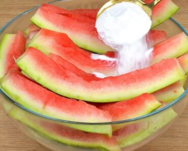 Don’t Throw Away Watermelon Rinds – Add Baking Soda! Super Tasty and Very Unexpected!