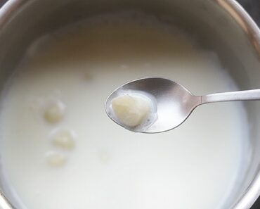 Garlic in Milk: The Ancient Remedy That Treat Asthma, Pneumonia, Cough, and Other Ailments!